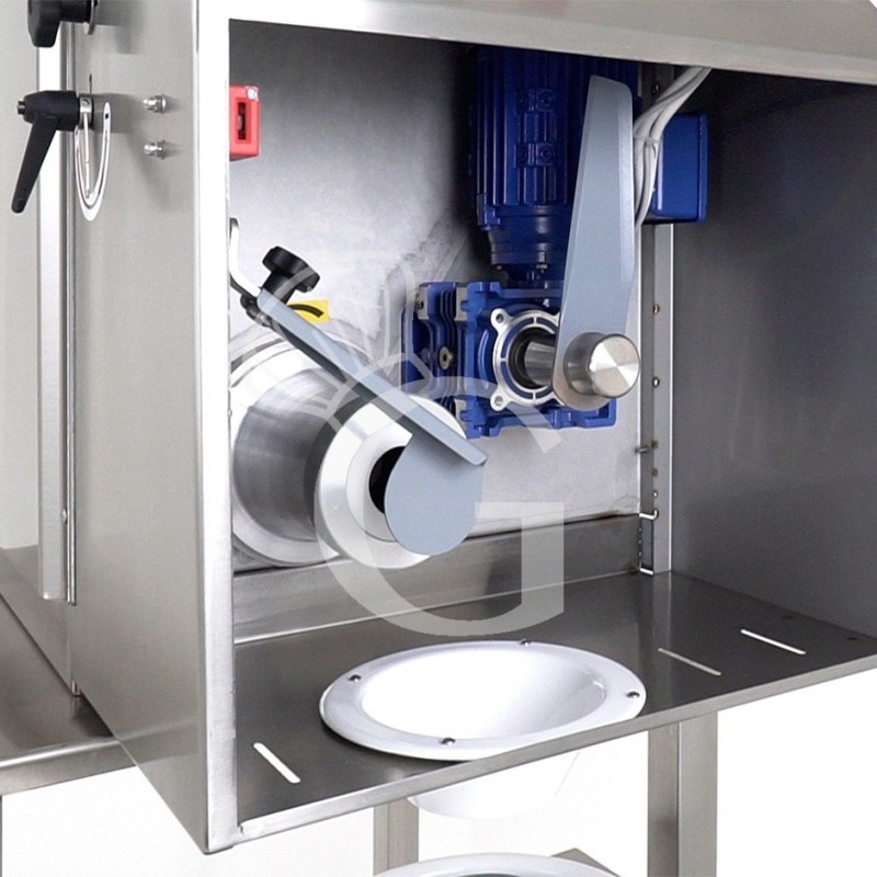 Arrotondatrice maxi in acciaio inox e porzionatrice combinate con supporto in acciaio inox