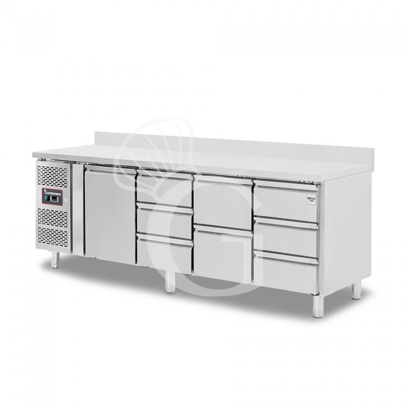 Kühltisch, 8 Schubladen, 1 Tür, T 700 mm, - 2° C/ + 8° C, Aufkantung, Motor auf der linken Seite