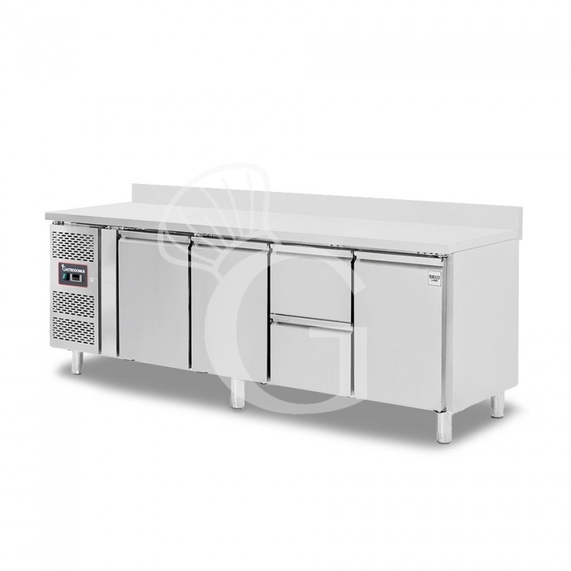 Kühltisch, 2 Schubladen, 3 Türen, T 700 mm, - 2° C/ + 8° C, Aufkantung, Motor auf der linken Seite
