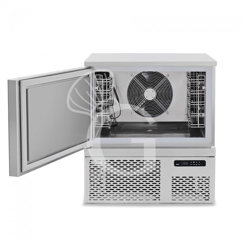 schockfroster aus edelstahl dreiphasig fuer 5 gn 11 blech 600x400 mm temperatur 18c0c mit integrierten rollen