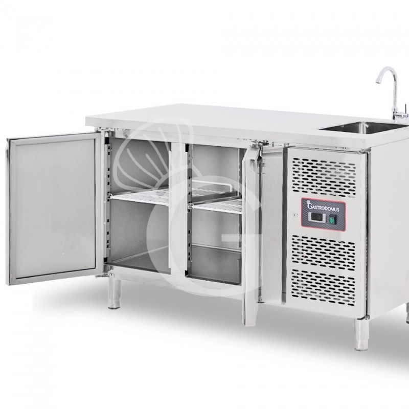 Kühltisch mit Spülbecken und Wasserhahn, 2-türig, Tiefe 700 mm, +2°C/+8°C, Motor auf der rechten Seiten, Energieklasse B