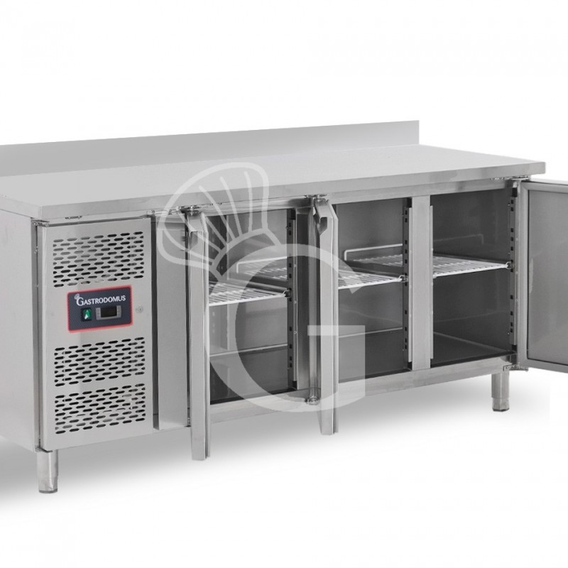 Kühltisch, 3-türig, T 600 mm, +2°C/+8°C, Motor links, Energieklasse B