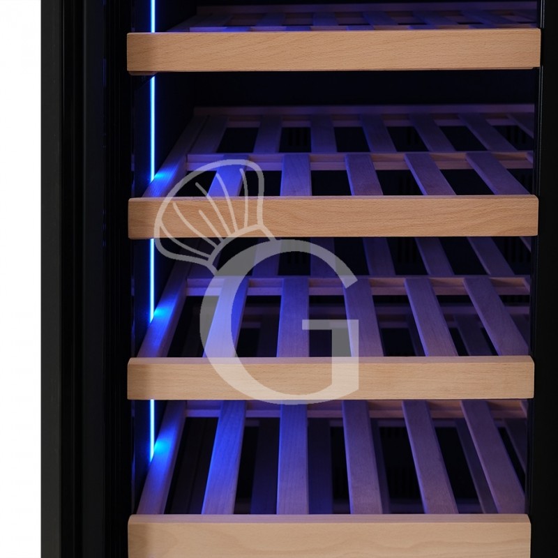 Einbau-Weinkühlschrank (800 L), 1 Kühlzone, 8 Fächer, 168 Flaschen, +5°C/+22°C, Umluftkühlung
