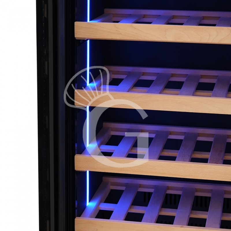 Einbau-Weinkühlschrank (508 L), 1 Kühlzone, 7 Fächer, 76 Flaschen, +5°C/+22°C, Umluftkühlung