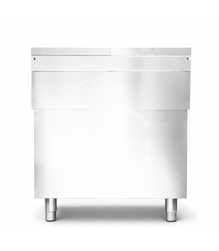 Professioneller Gasherd mit 4 Brenner und offenen Unterbau, Tiefe 900 mm