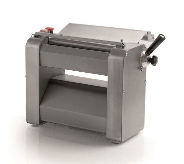 Professionelle Teigausrollmaschine, elektrisch, mit Edelstahlwalzen (320 mm), dreiphasig, B 550 mm x T 350 mm x H 400 mm