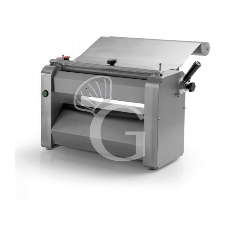 Professionelle Teigausrollmaschine, elektrisch, mit Edelstahlwalzen (500 mm), dreiphasig, B 750 mm x T 450 mm x H 450 mm Professionelle Teigausrollmaschine, elektrisch, mit Edelstahlwalzen (500 mm), dreiphasig, B 750 mm x T 450 mm x H 450 mm