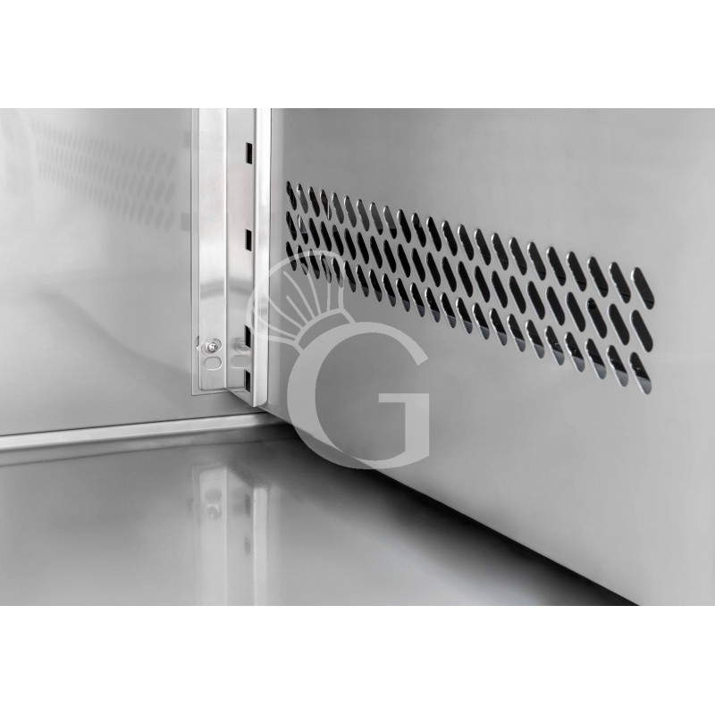 Tiefkühltisch, 3-türig, Tiefe 700 mm, -18°C/-22°C, Energieklasse E