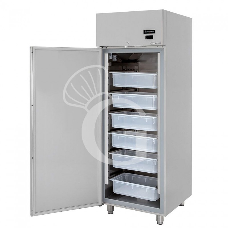 Gemüsekühlschrank (700 L), Umluftkühlung, -2°C/+10°C, Energieklasse D