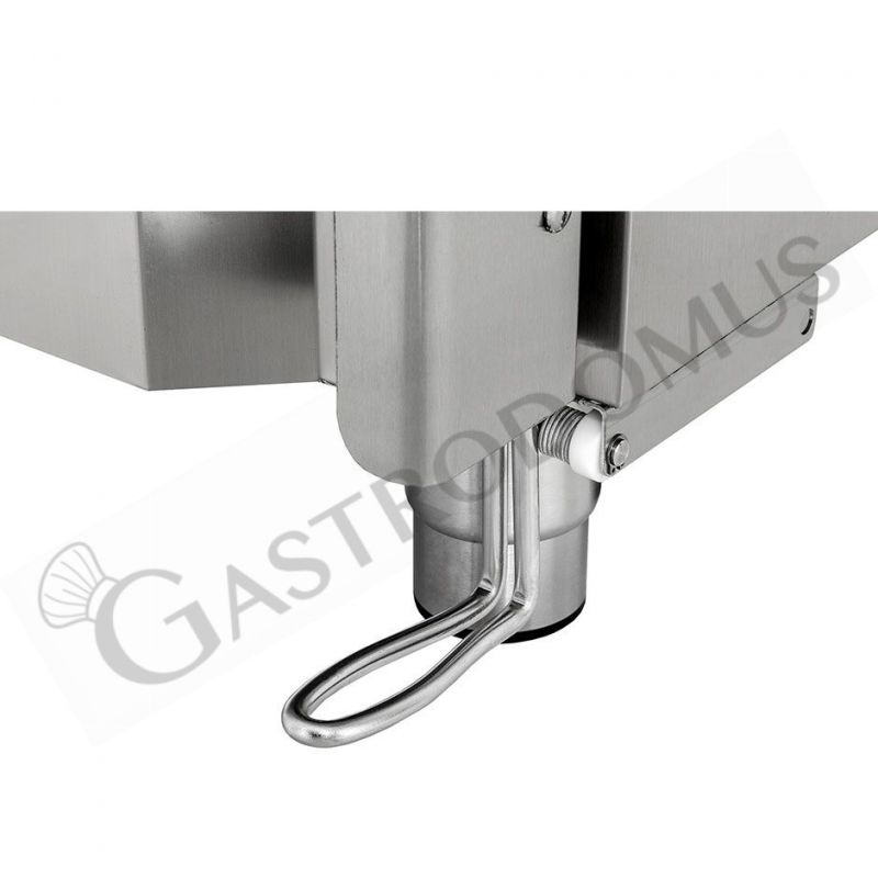 Pedal zum Öffnen der Tür