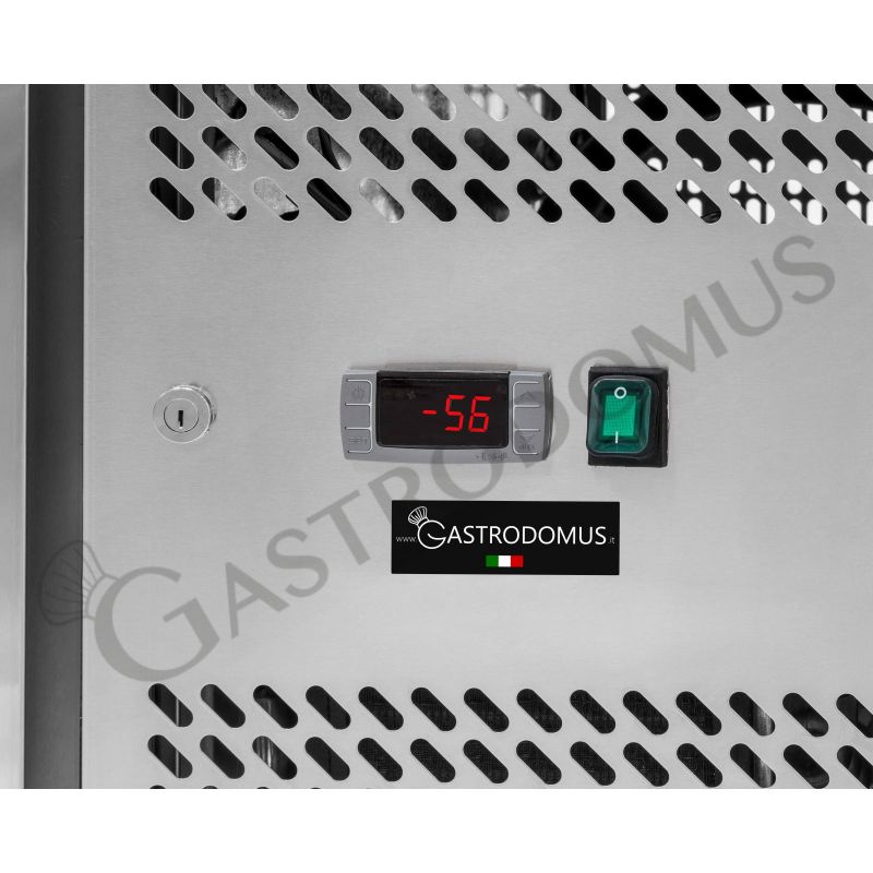 Kühltisch, 1 Tür, 3 Schubladen, Tiefe 700 mm, -2°C/+8°C, Aufkantung