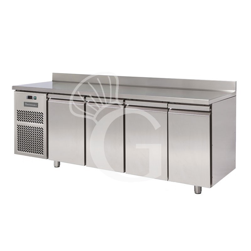 Kühltisch, 4-türig, Aufkantung, Tiefe 600 mm, 0°C/+ 10°C, Motor auf der linken Seite, Energieklasse D