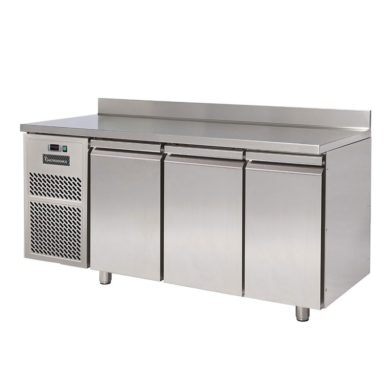 Kühltisch, 3-türig, Tiefe 800 mm, 0°C/+10°C, Motor auf der linken Seite