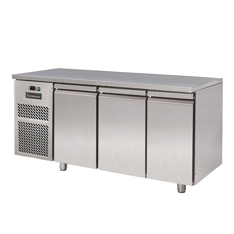 Kühltisch, 3-türig, Tiefe 700 mm, -18°C/-22°C, Motor auf der linken Seite