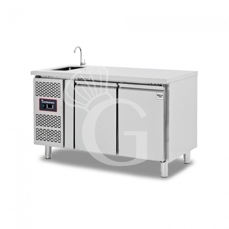Kühltisch mit Spülbecken und Wasserhahn, 2-türig, Tiefe 700 mm, +2°C/+8°C, Motor auf der rechten Seiten, Energieklasse B