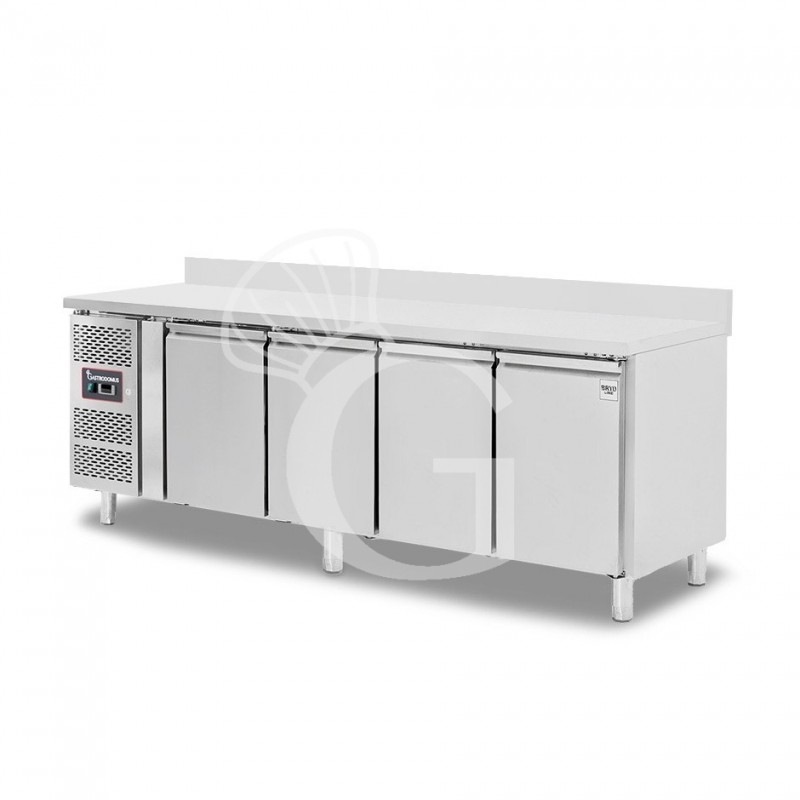 Kühltisch, 4-türig, Aufkantung, Tiefe 600 mm, +2°C/+8°C, Motor auf der linken Seiten