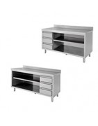 Offene Arbeitsschränke mit 3 vertikalen Schubladen und rückseitiger Aufkantung, T 700 mm